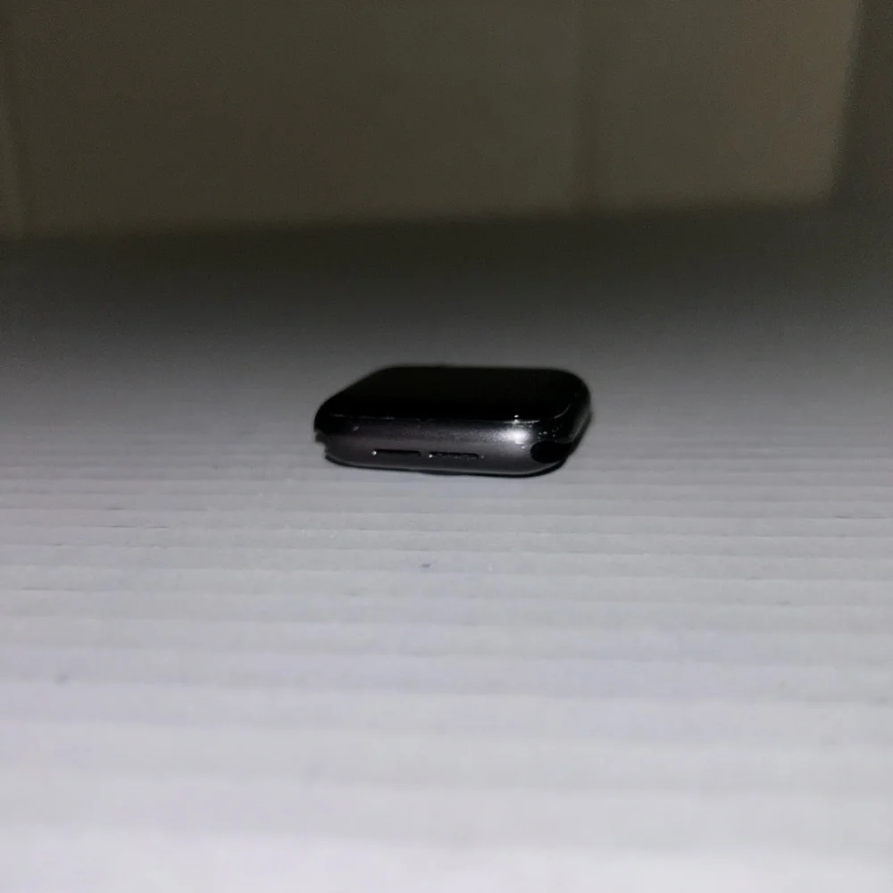 Apple Watch SE 1st Gen Nike Edition 40mm Black A2353 Smartwatch - Tested No Band